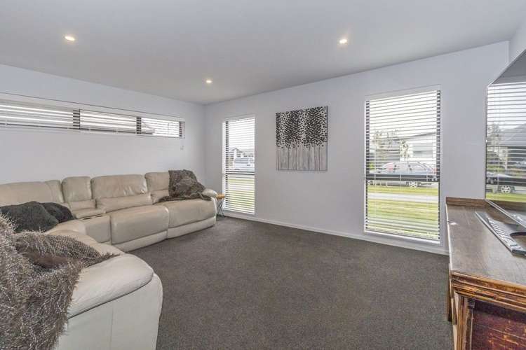 21 Hineaari Street Marshland_2