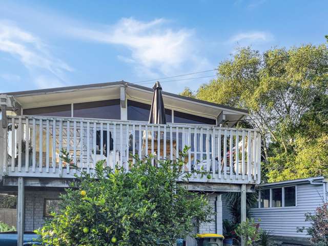 52 O'Neills Road Waitakere_1