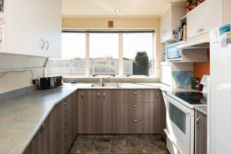 13 Buick Street Redwoodtown_9