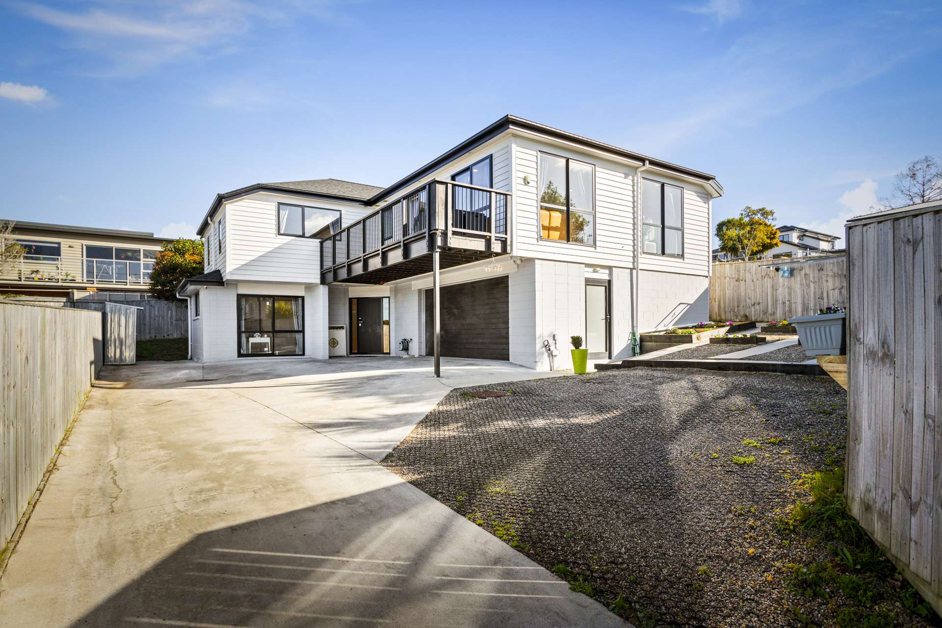 9a Valron Road Te Atatu South_0