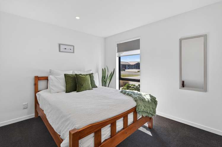 37 Suffolk Drive Kirwee_18