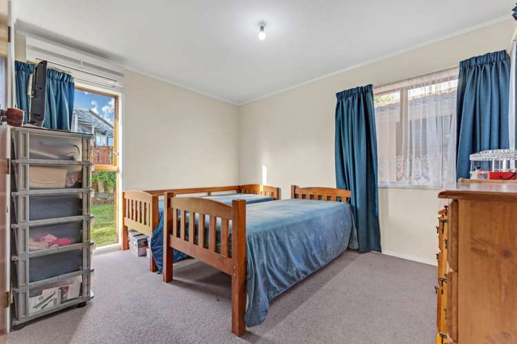 2/7 Abelia Place Papatoetoe_10