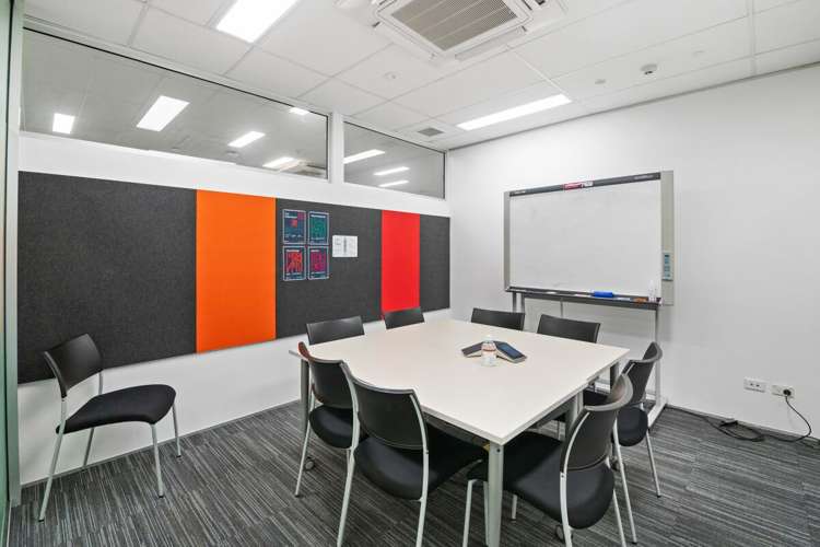 74 Moorhouse Avenue Addington_5