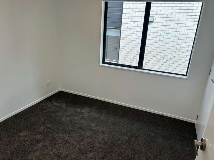 11/19 Roberts Road Glenfield_15