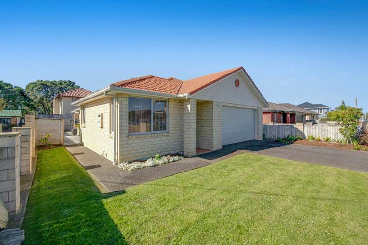 1/169 Centreway Road Orewa_15