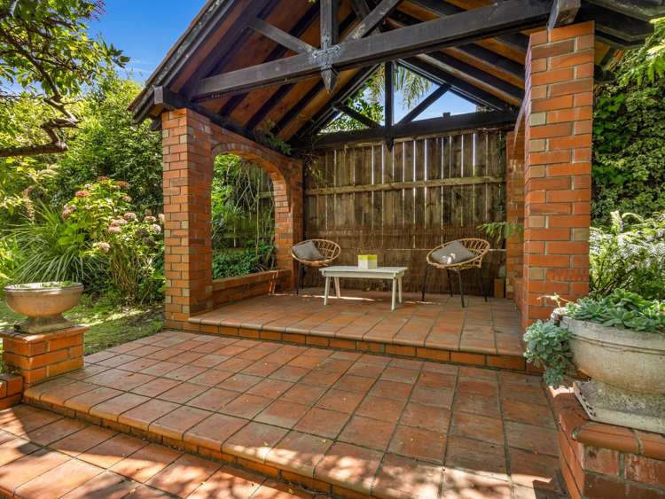 1213A Ada Street Parkvale_32