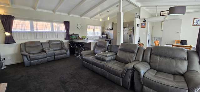 13 Romford Road Papatoetoe_3