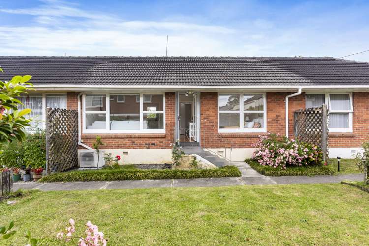 2/34 Lake Pupuke Drive Takapuna_2