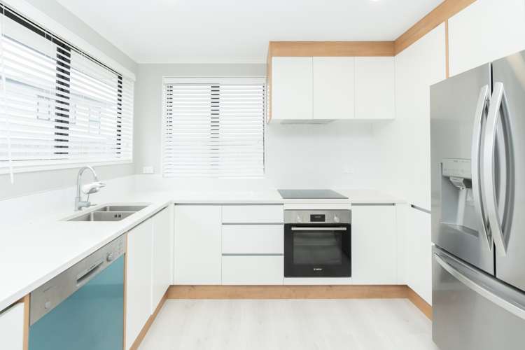 2/14 Arahi Place Rototuna North_5