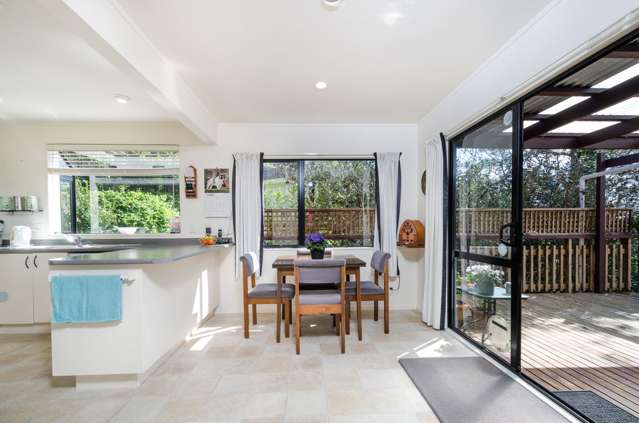 58a West Lynn Road Titirangi_4