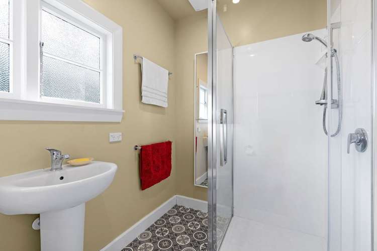 72 Aorangi Road Bryndwr_11