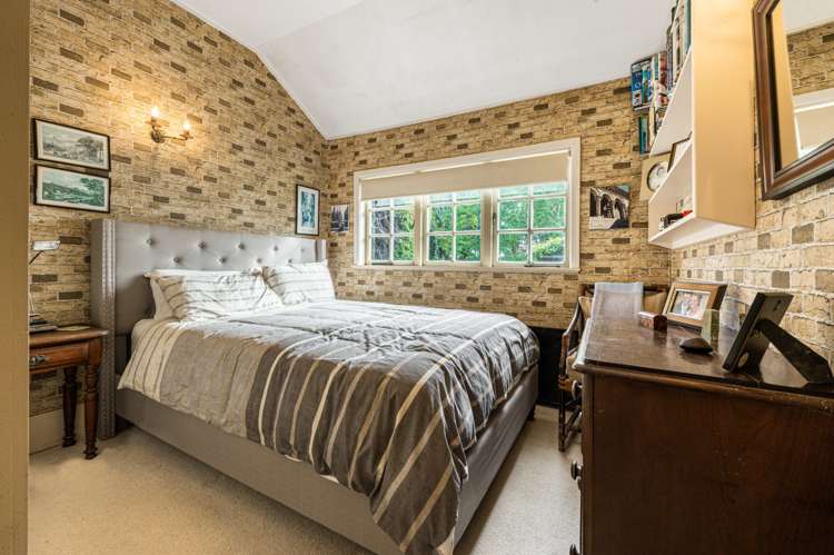 264 Redoubt Road Totara Park_9