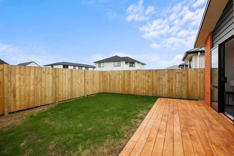 1/6 Tiro Place Rototuna North_15