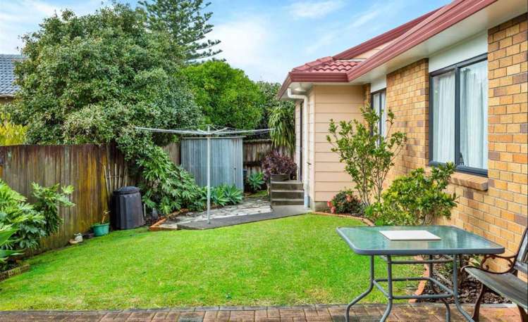 47 Glenview Road Glen Eden_9