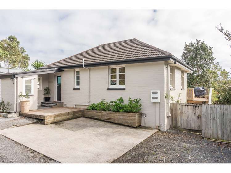 98 Atkinson Road Titirangi_8