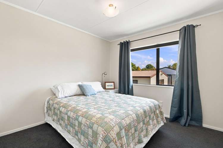 7B Ferndown Close Brookfield_11