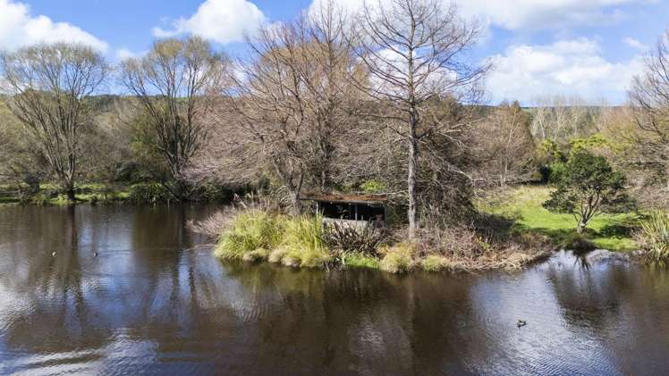 534 - 734 Fitzherbert Road East Aokautere_21