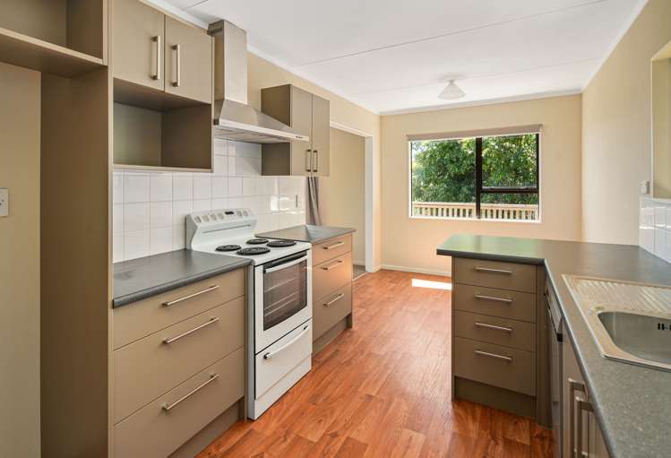 2/17a Brunner Street Nelson South_6