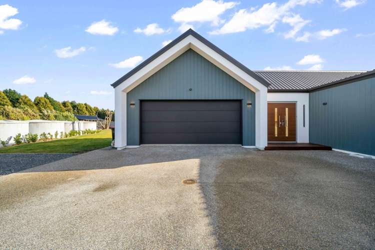 2 Marama Avenue South Otatara_23