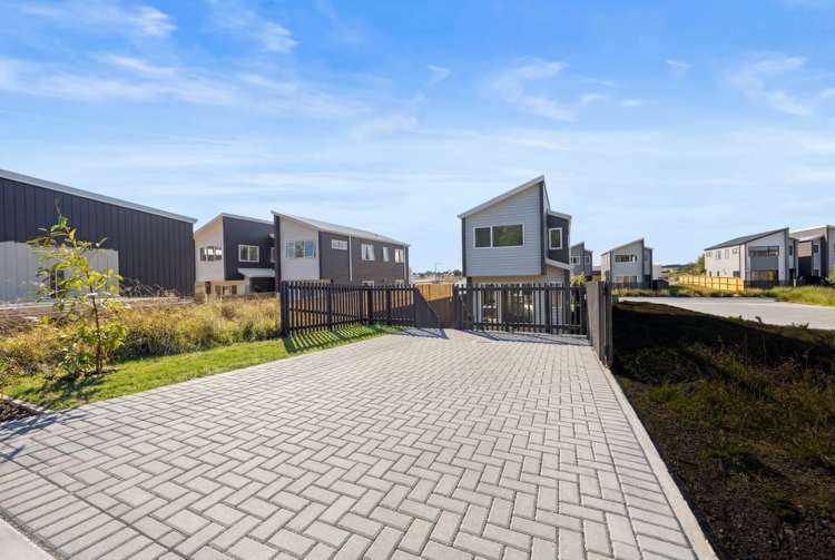 6 Taiheru Road Karaka_17