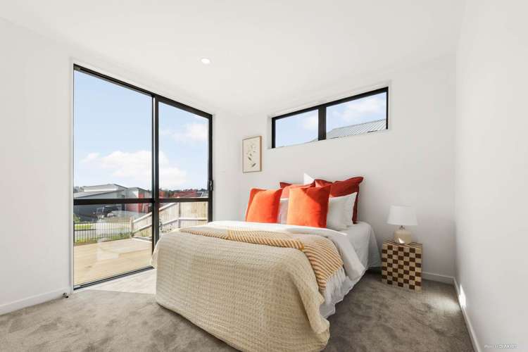 7 Kauri Gum Rise Swanson_11