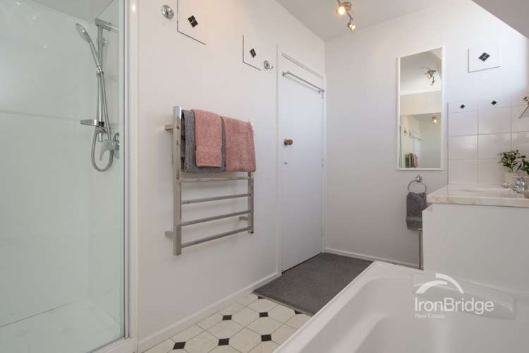 64 Reynolds Avenue Bishopdale_12