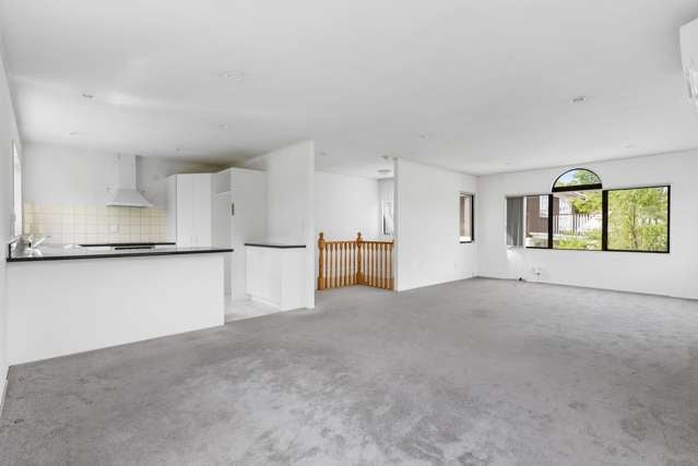 2/131 Grand Drive Remuera_3