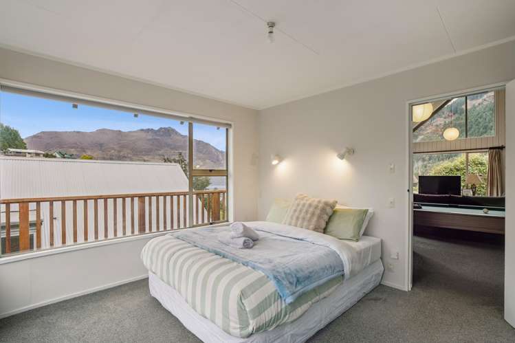  A/21 Watts Road Fernhill/Sunshine Bay_9