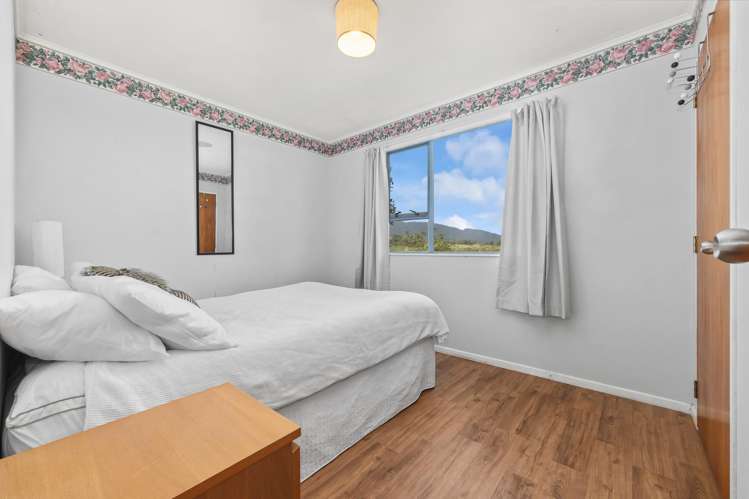 42 Rutherford Drive Waikanae Beach_16
