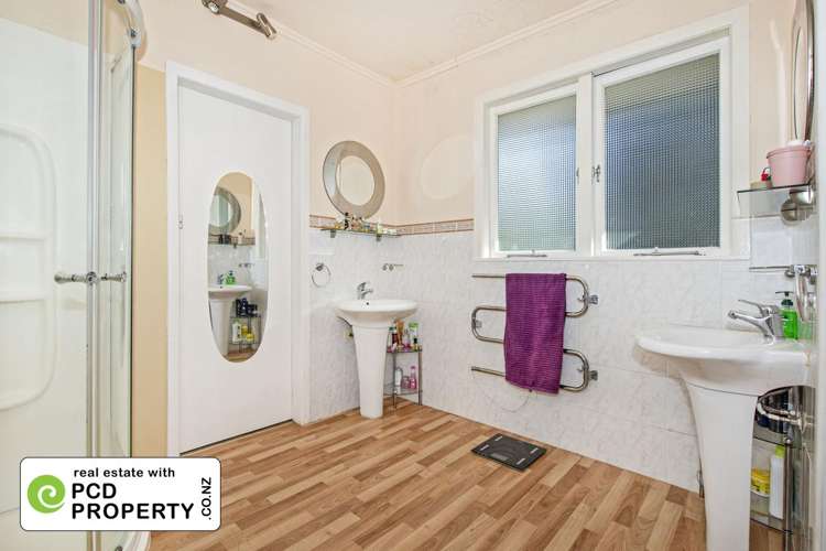 6 Adams Place Te Kamo_14