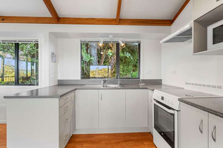 2 Heather Street Mangawhai Heads_11