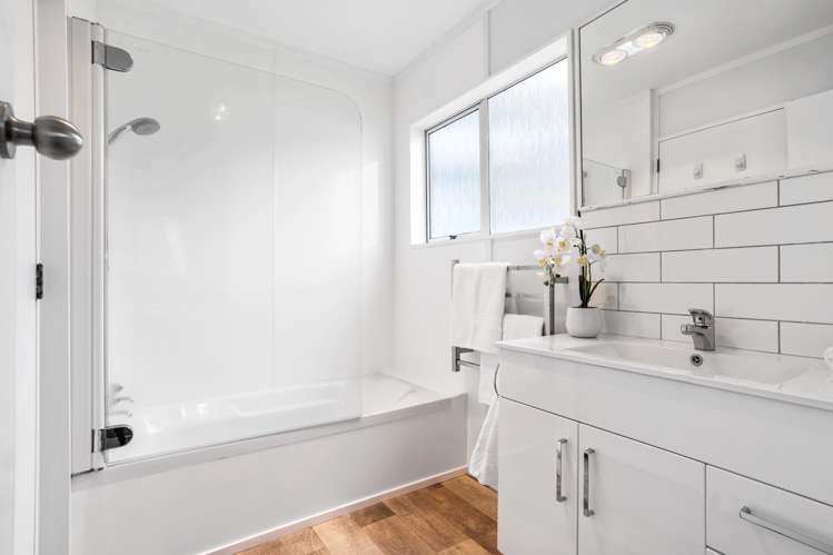 105 McKellar Place Whangamata_15