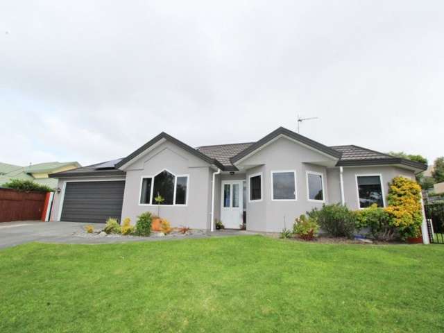 57 Samwell Drive Whitby_2