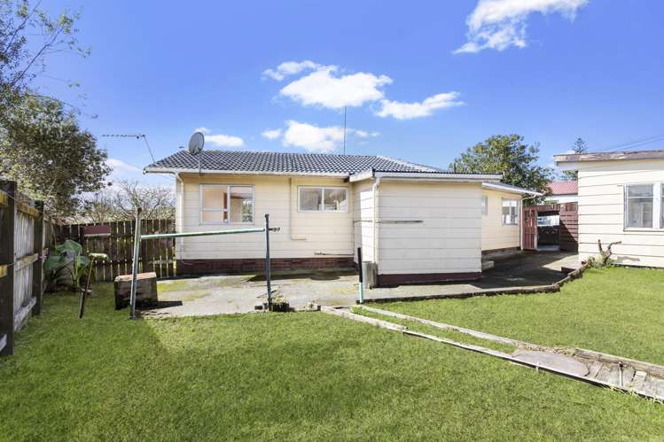 412 West Coast Road Glen Eden_16