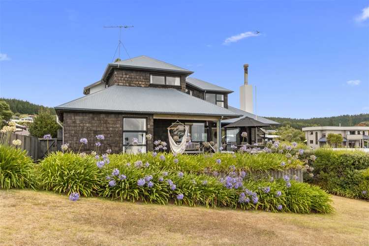 231 Onemana Drive Onemana_25