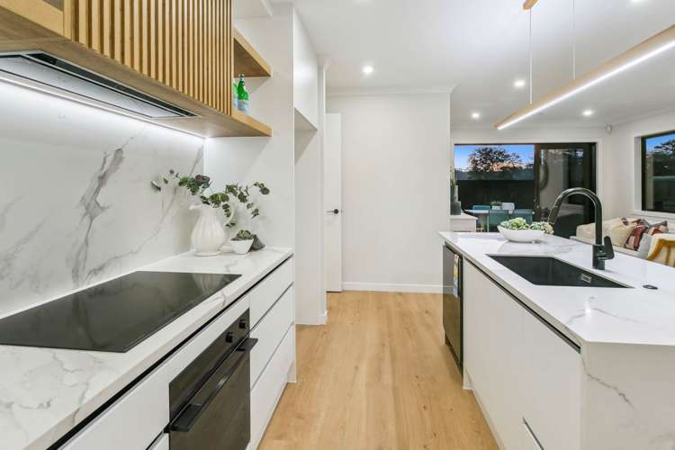 5 Tipu Crescent Wainui_12