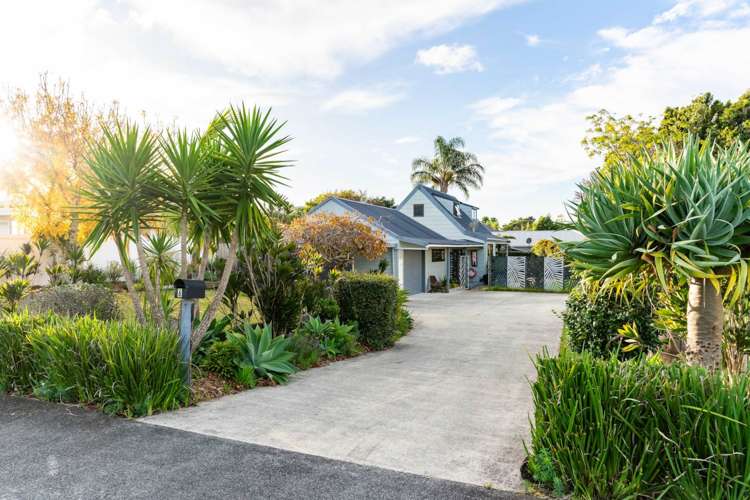 6 Shearwater Street One Tree Point_39