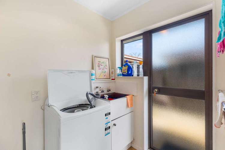 1/12 Wellington Street Papakura_12