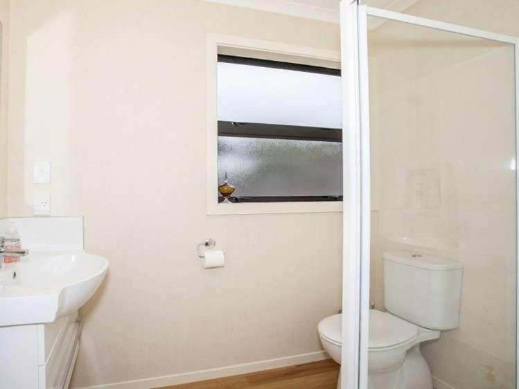 7 Florence Avenue Palmerston North Central_12