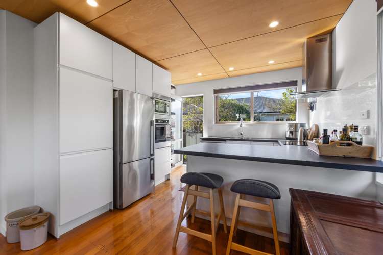 108 Hawthorne Street Strowan_2