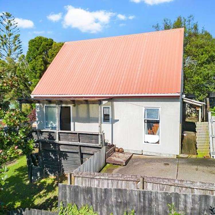 2/109 Stanley Road_0