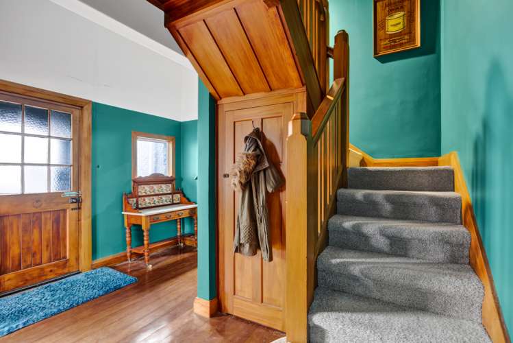 58 South Road Manaia_13