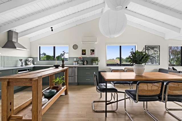 Contemporary Living in a Peaceful Setting