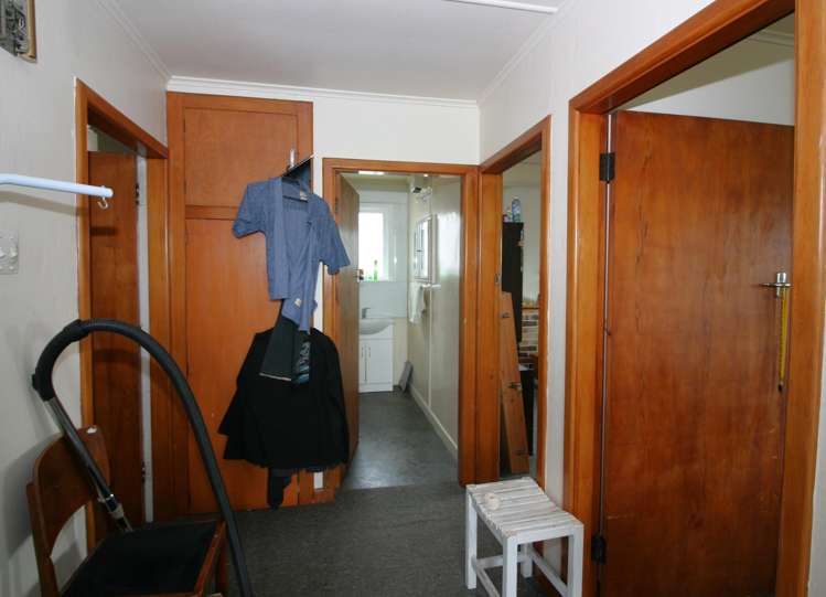 593 Tweed Street Newfield_12