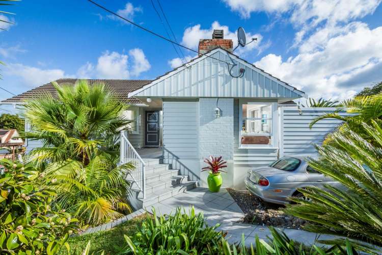 1/498 Beach Road Murrays Bay_13