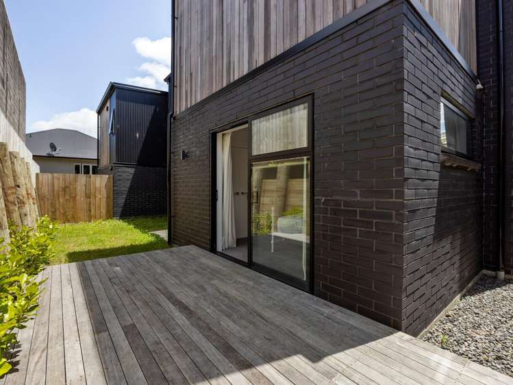 3/7 Tarbett Road Hillcrest_16