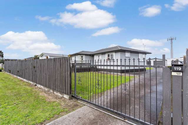 Road Frontage, Freehold 708m2 & Fully Gated