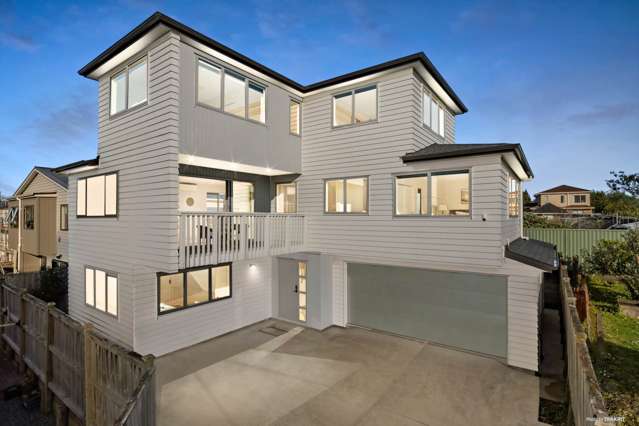 Charming Five-Bedroom Home in Central Auckland