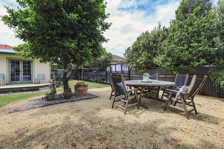 215 Grove Road Mayfair_19