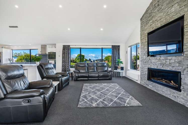 28 Talboys Drive Winton_9